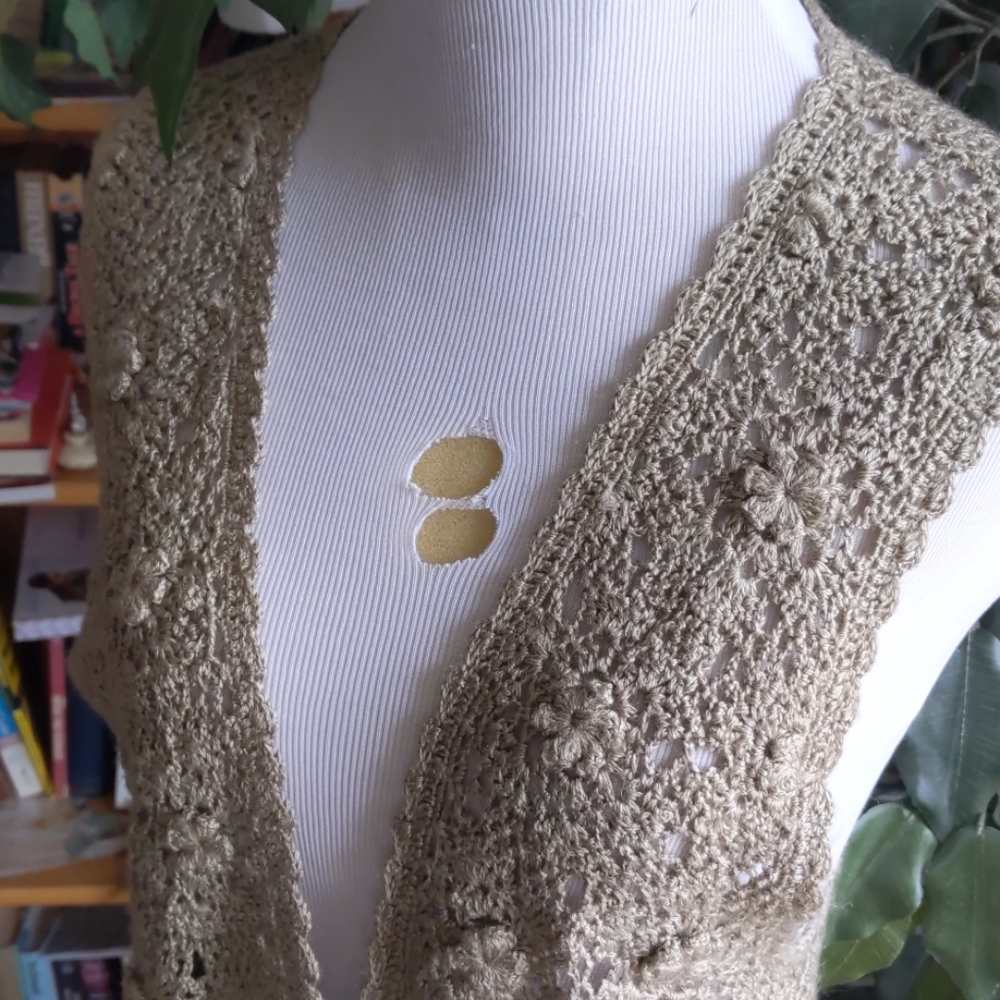 Vest/ hand knit( free w/ 34.00 purchase